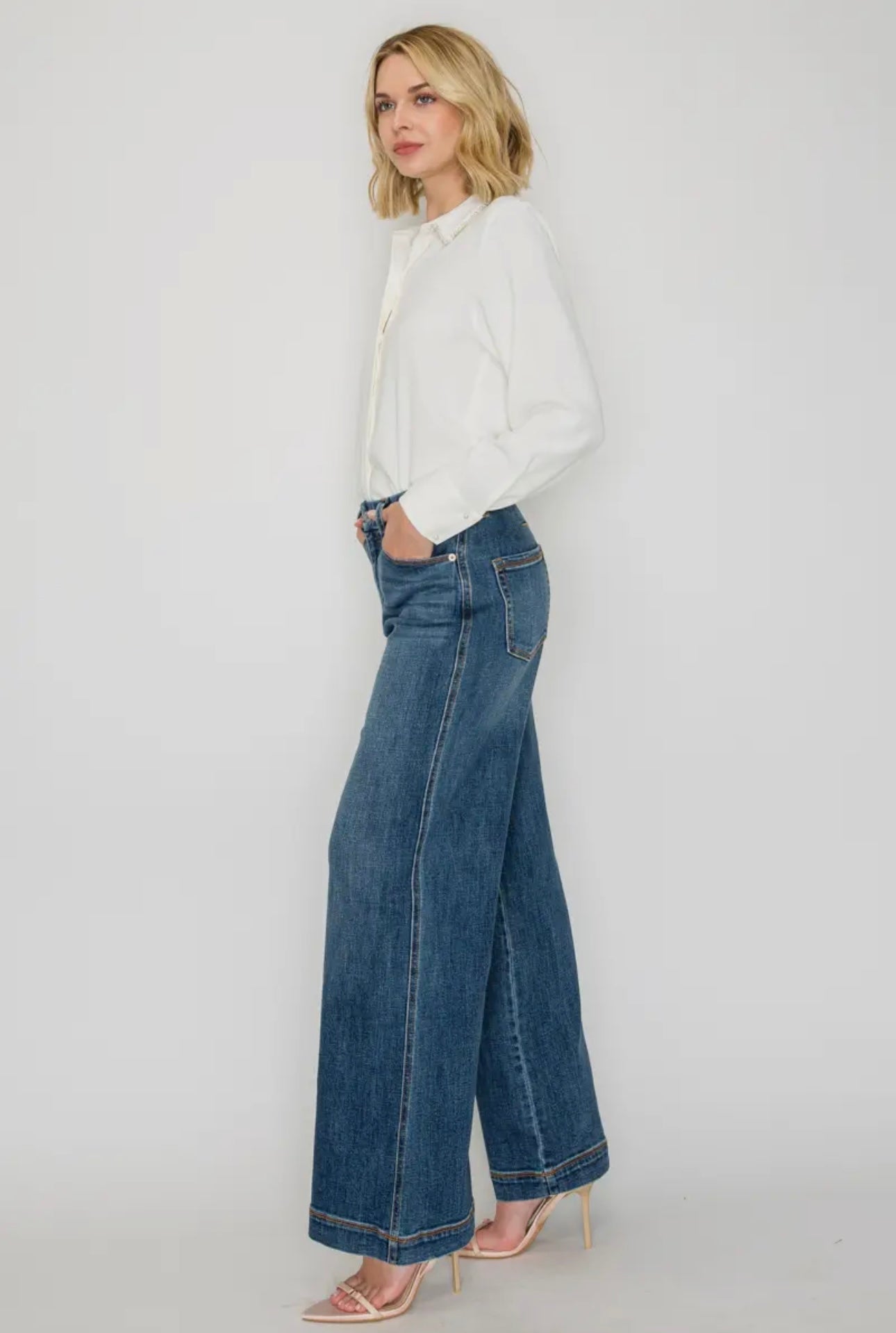 Kit Artemis Vintage Relaxed High Rise Palazzo Jeans