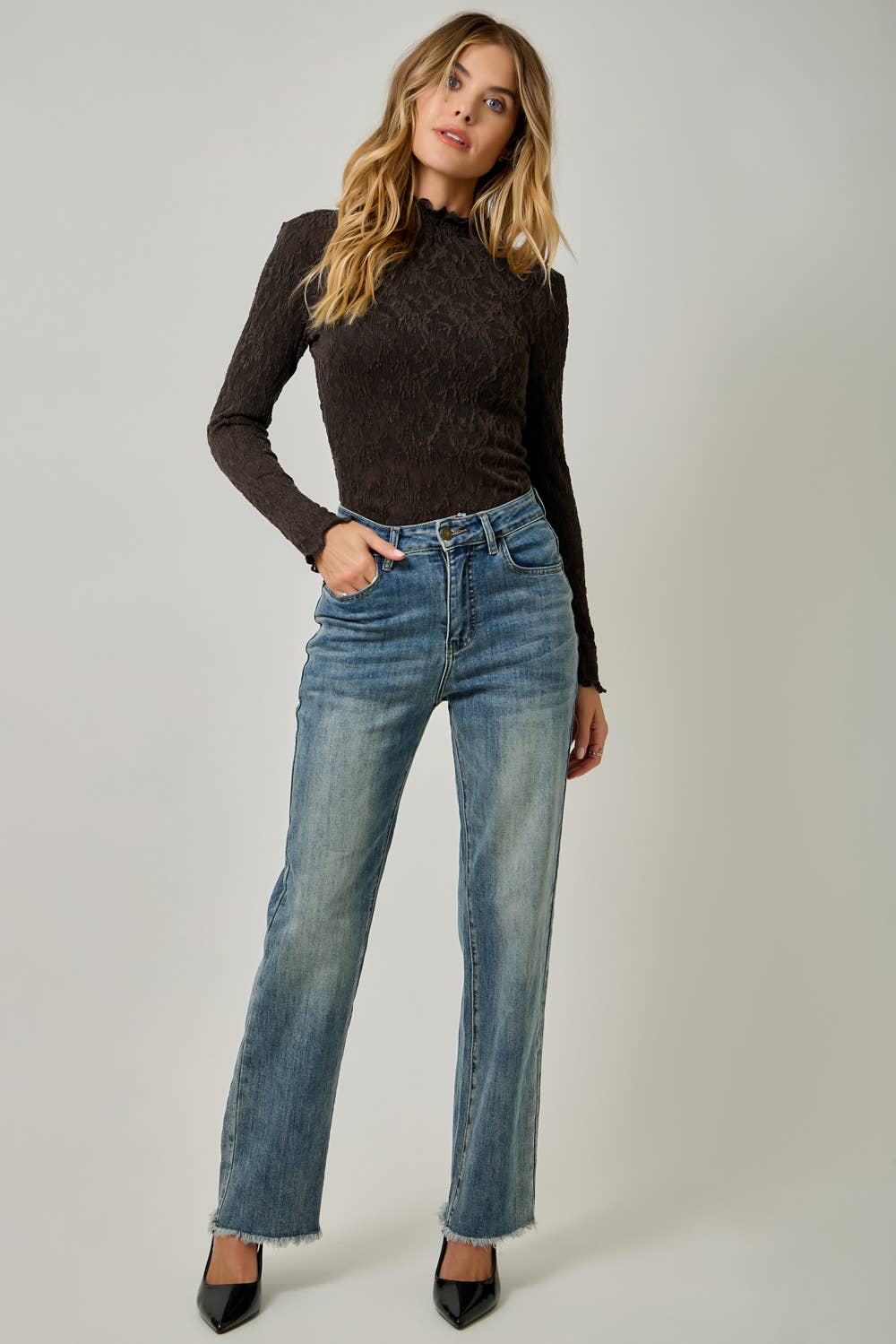 Lettuce Edge Textured Knit Top
