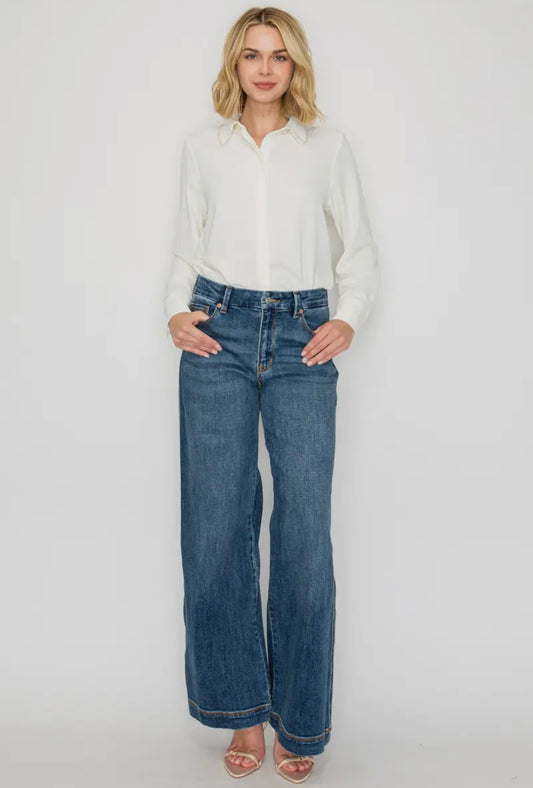 Kit Artemis Vintage Relaxed High Rise Palazzo Jeans