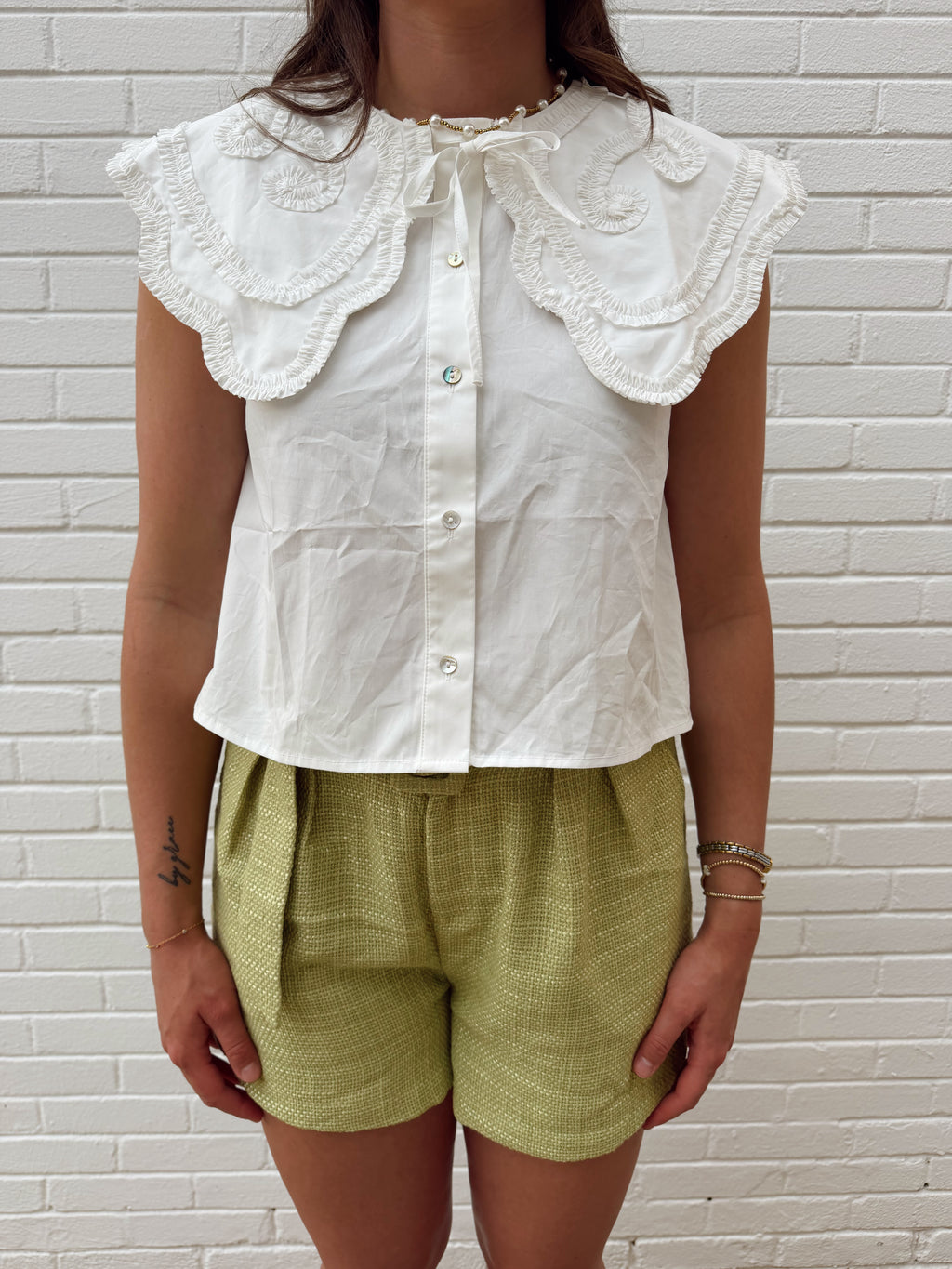 Emmie Embroidered Pilgrim Collar Button Down