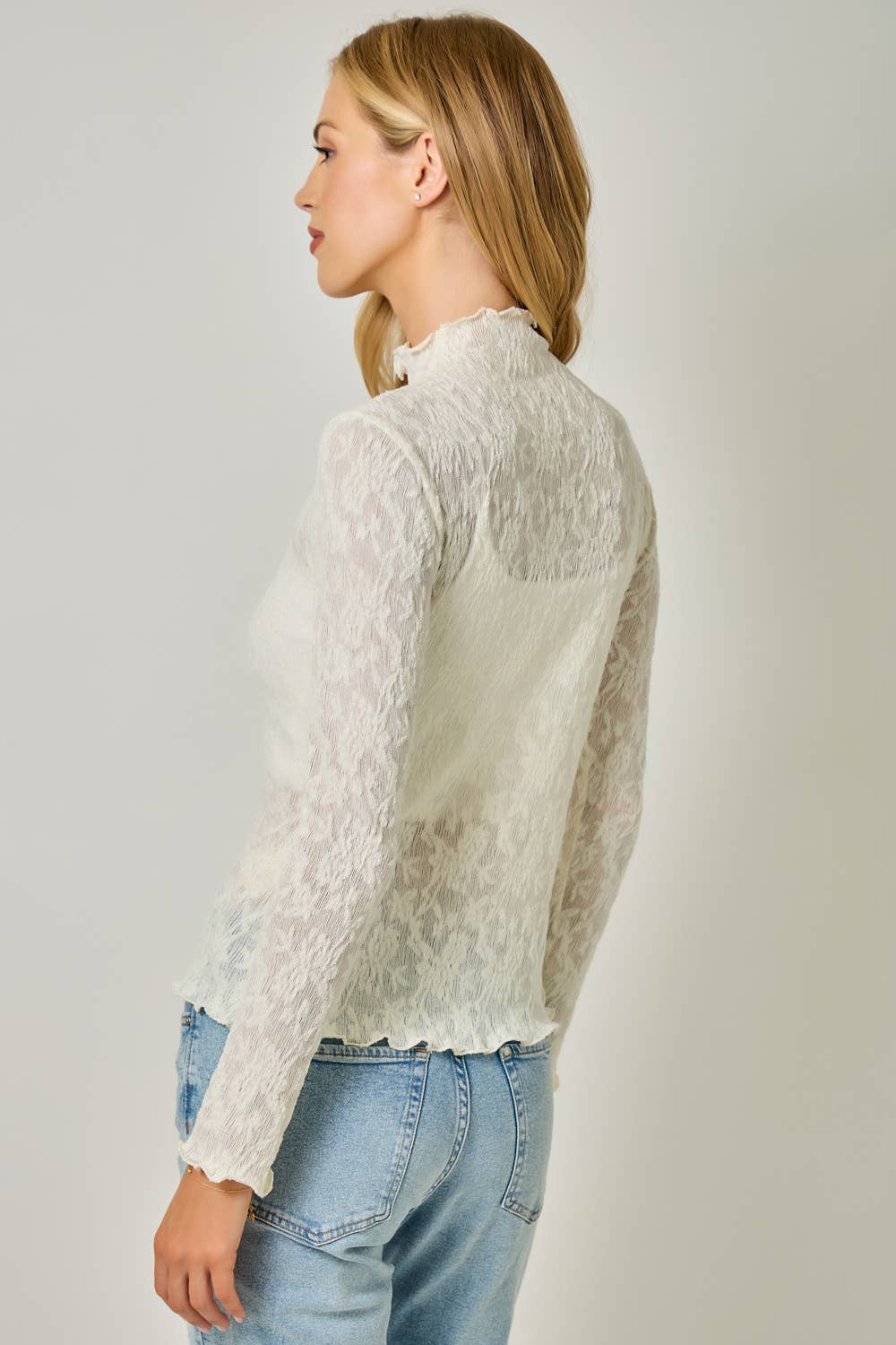 Lettuce Edge Textured Knit Top