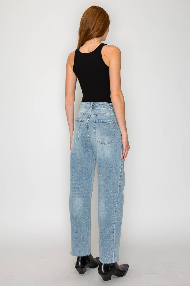 Sloane BLUE by ARTEMIS High Rise Barrel Jeans Light Wash