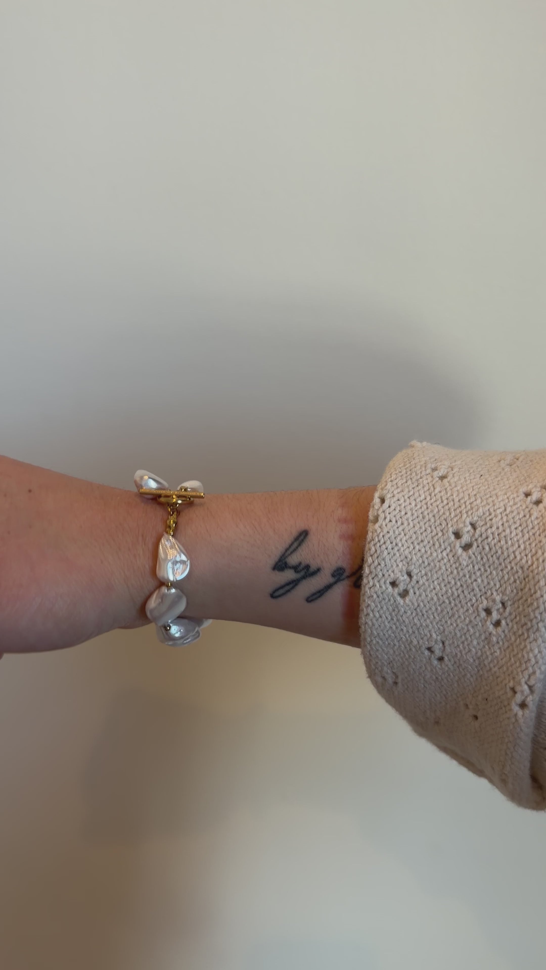 Pearl Bracelet- Tarnish Free